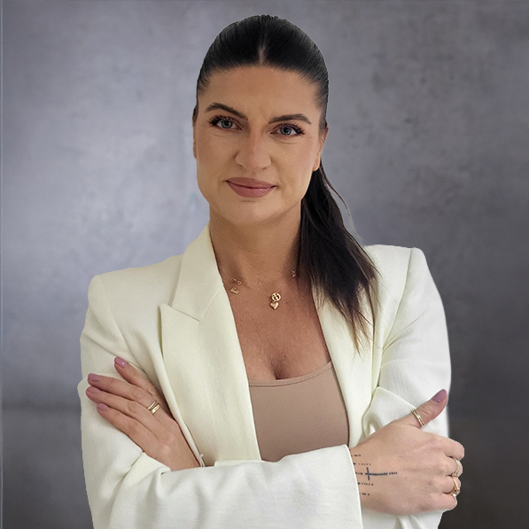 Portrait of Jessica Leite-Moura, commercial employee at STARTIME Services in Grünstadt.